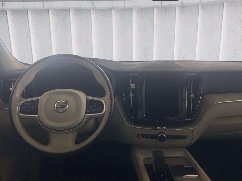 VOLVO XC60 2.0 b4 Core awd auto del 2023