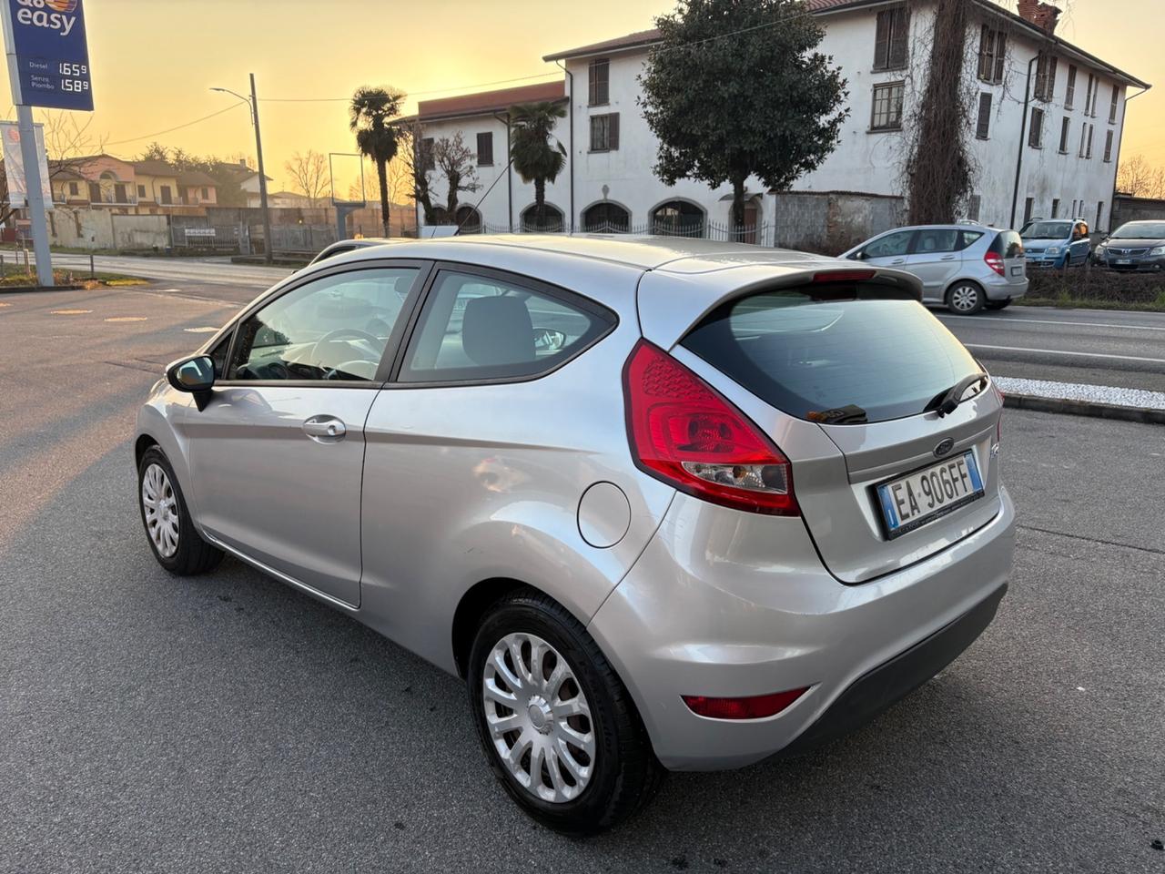 Ford Fiesta 1.2 82CV 3 porte Titanium