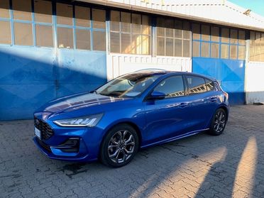 FORD Focus V 2022 - Focus 1.0 ecoboost h ST-Line Design 125cv