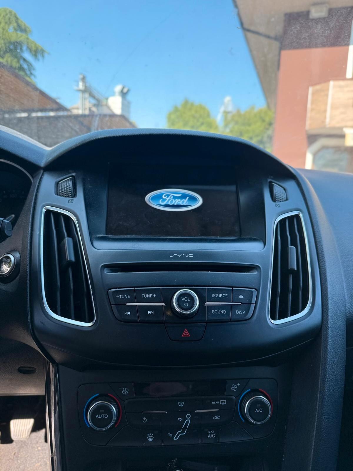 Ford Focus 1.5 TDCi 120 CV Start&Stop Powershift SW Titanium X