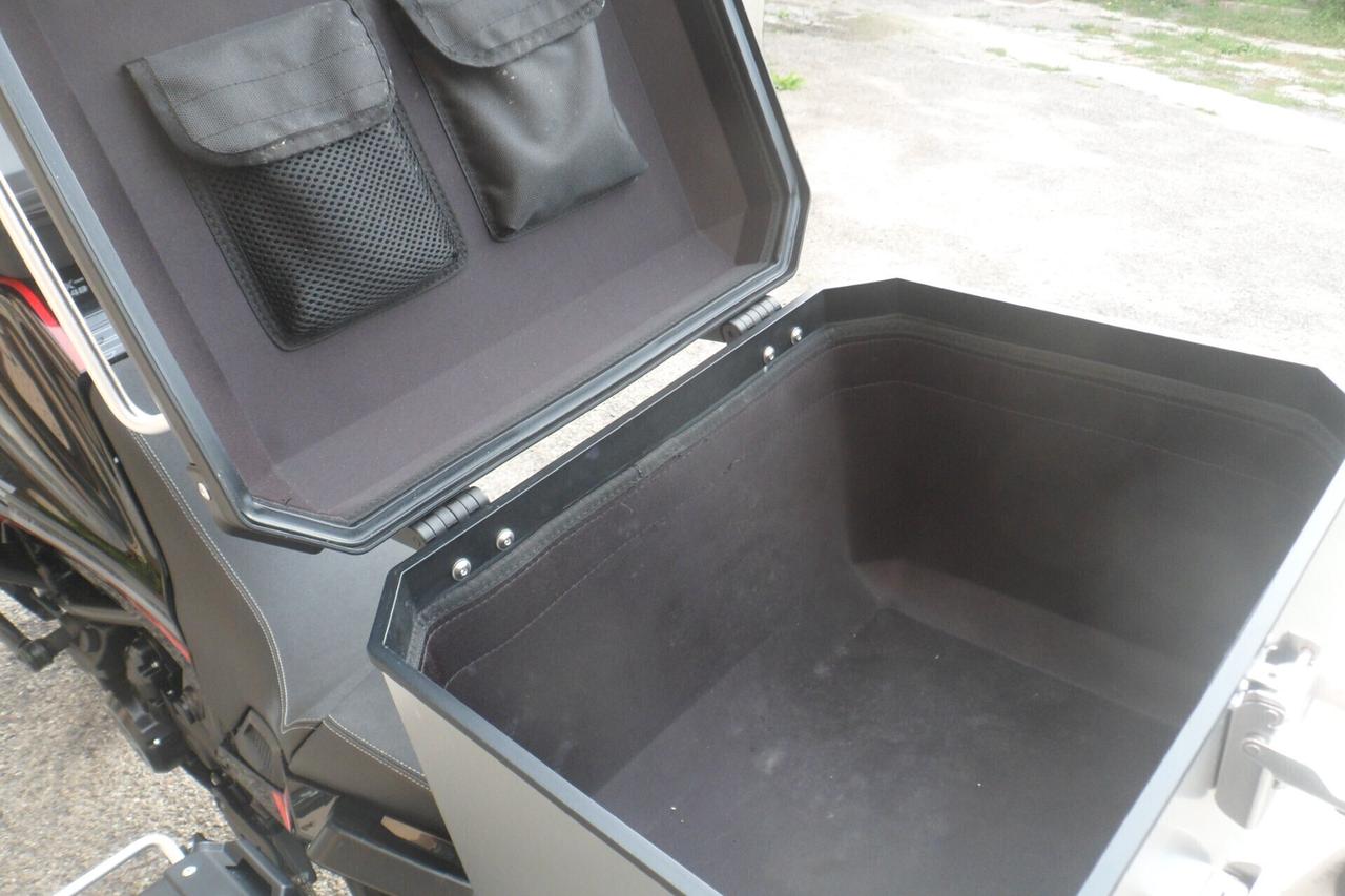 Moto Morini X-Cape 649 adventouring