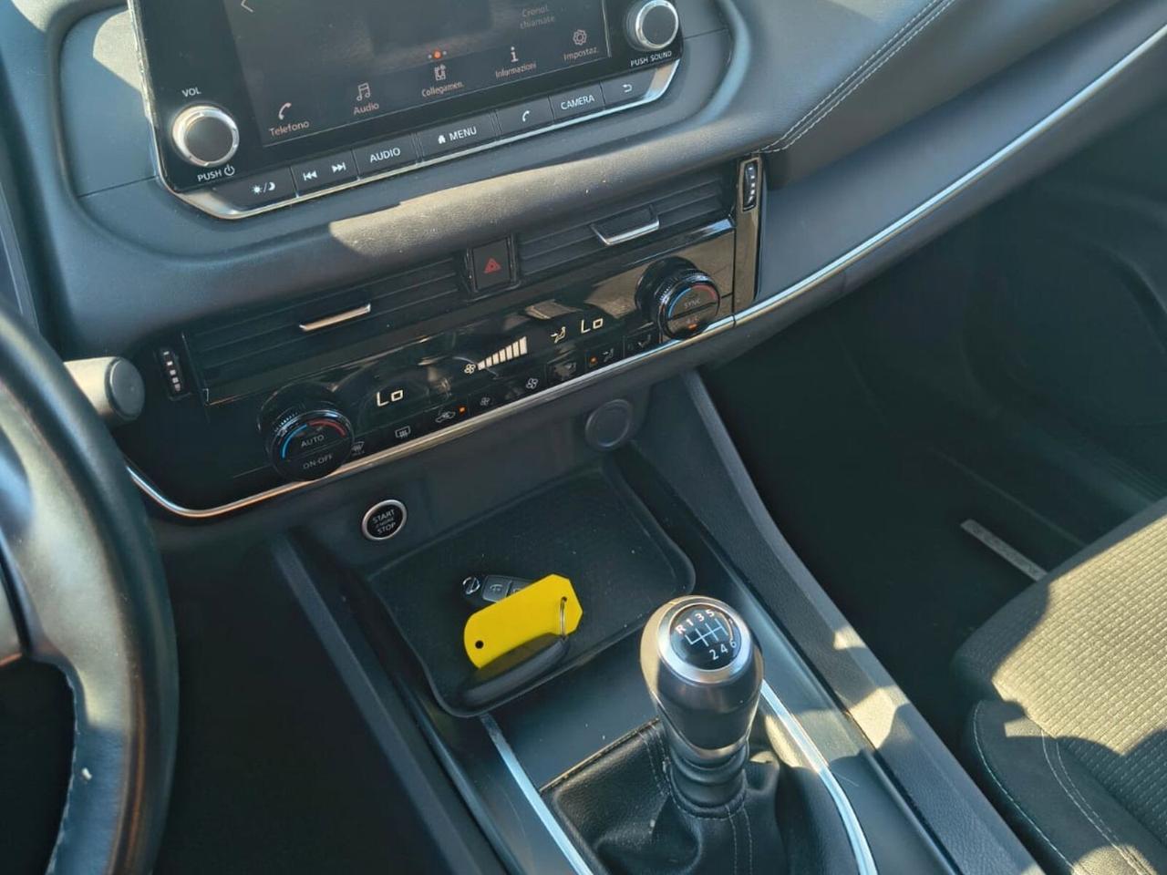 Nissan Qashqai MHEV 140 CV Business