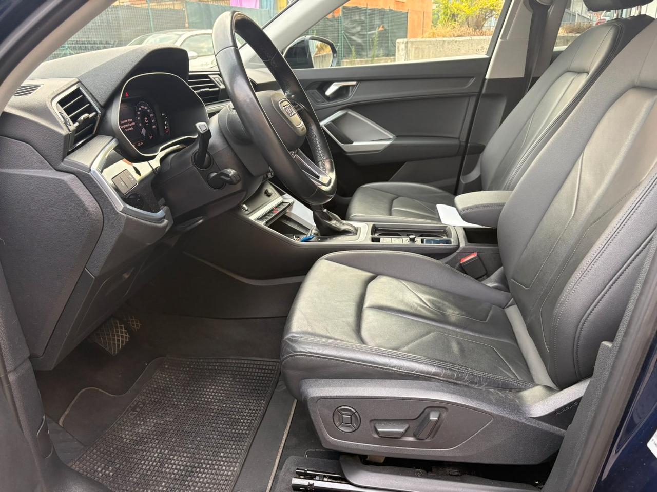 Audi Q3 Sportback 35 2.0 tdi S line edition s-tronic