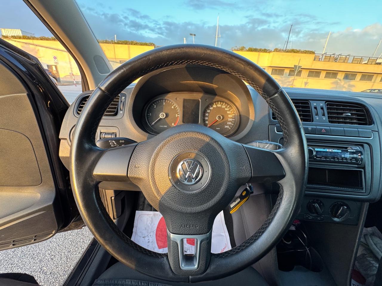 VOLKSWAGEN POLO 1.2TDI 75CV NEO PATENTATI 12MESI DI GARANZIA