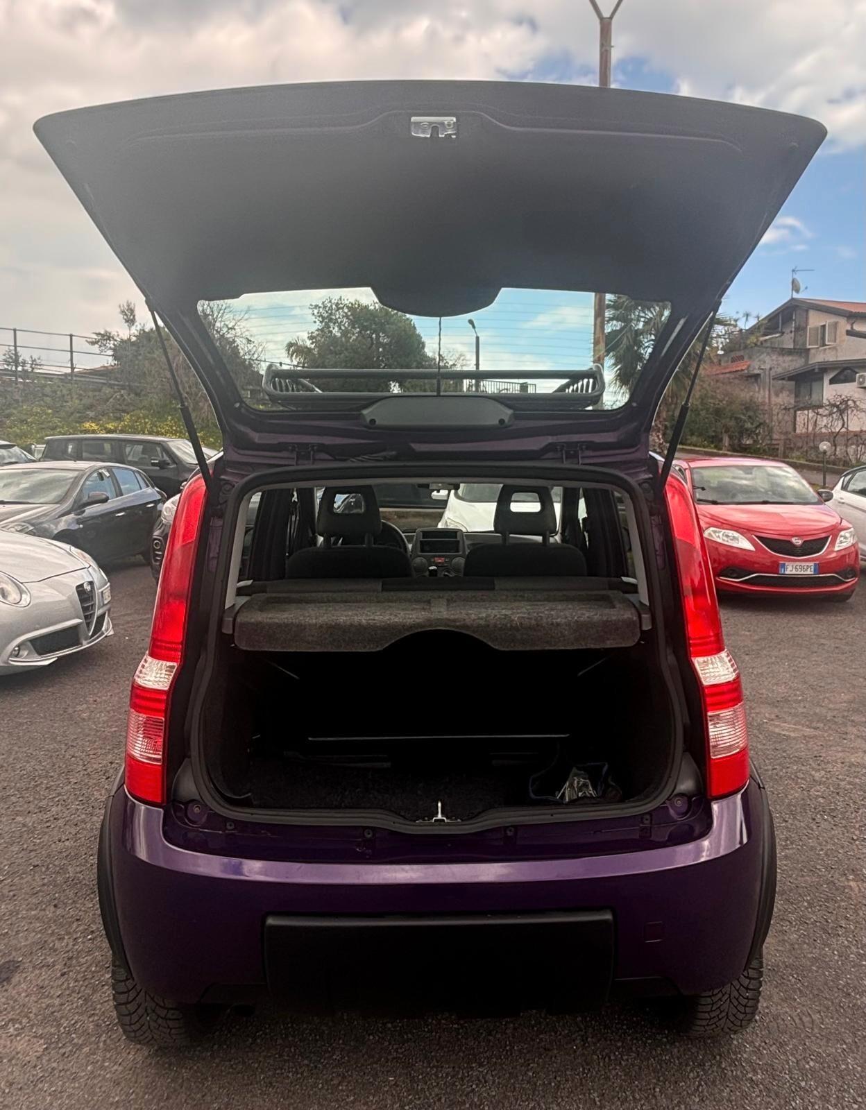 Fiat Panda 1.3 MJT 16V DPF 4x4 Climbing