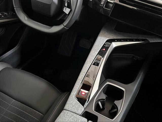 PEUGEOT 5008 Hybrid 145 e-DCS6 Allure