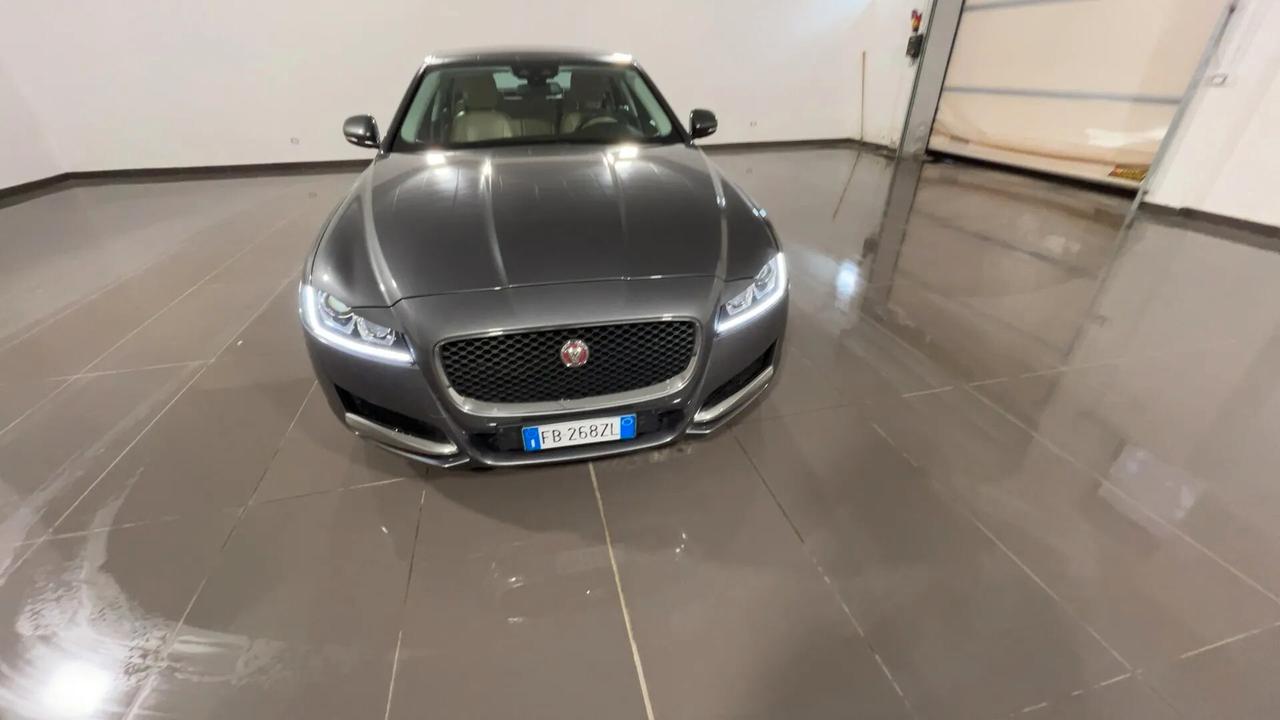 Jaguar XF 2.0 D E-Performance Prestige