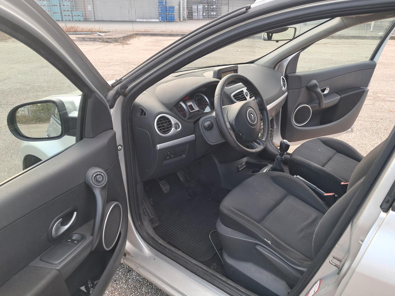 RENAULT CLIO 1.5 dci s.w.