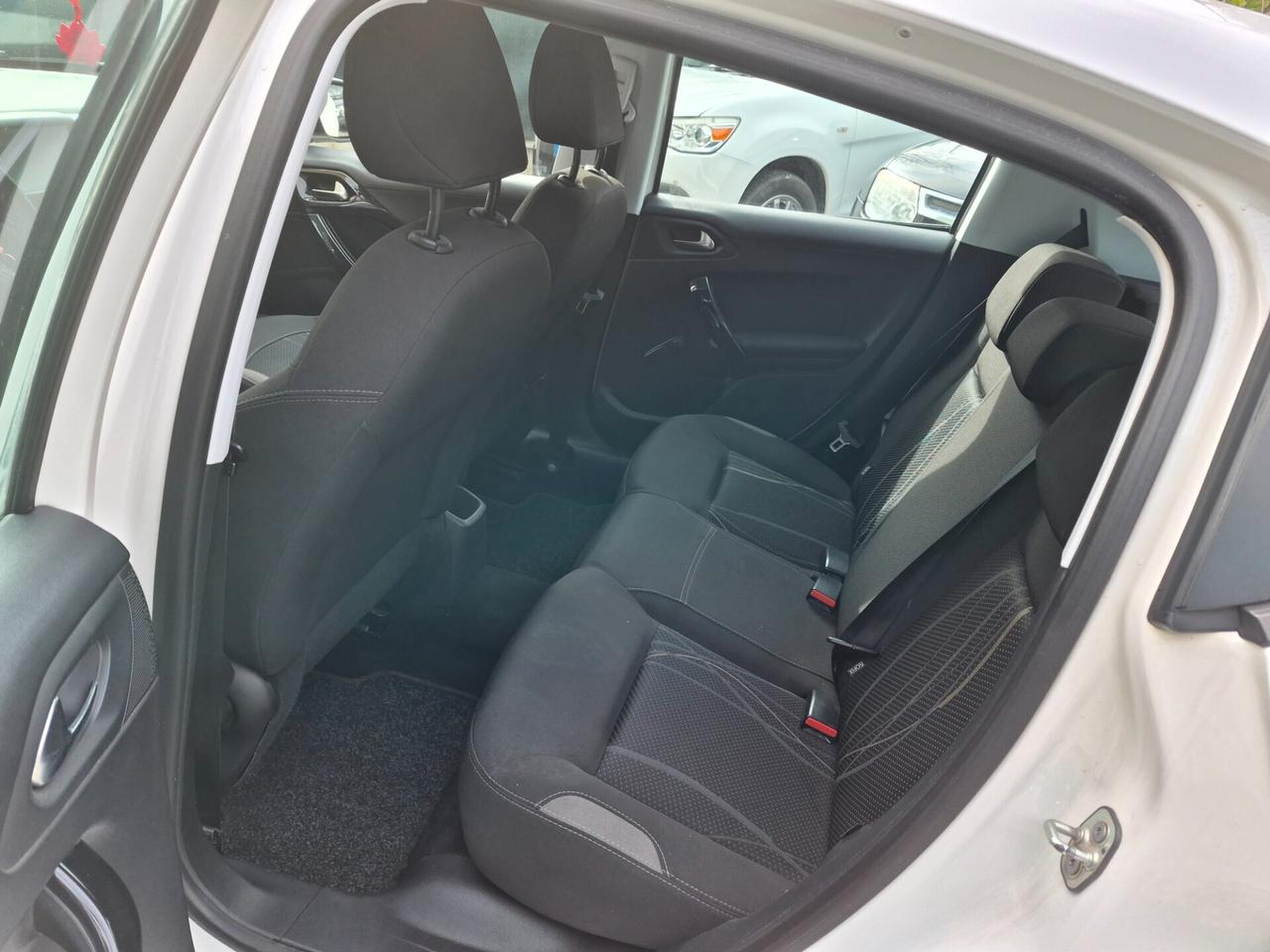 Peugeot 208 1.4 VTi 95 CV 5p. Active