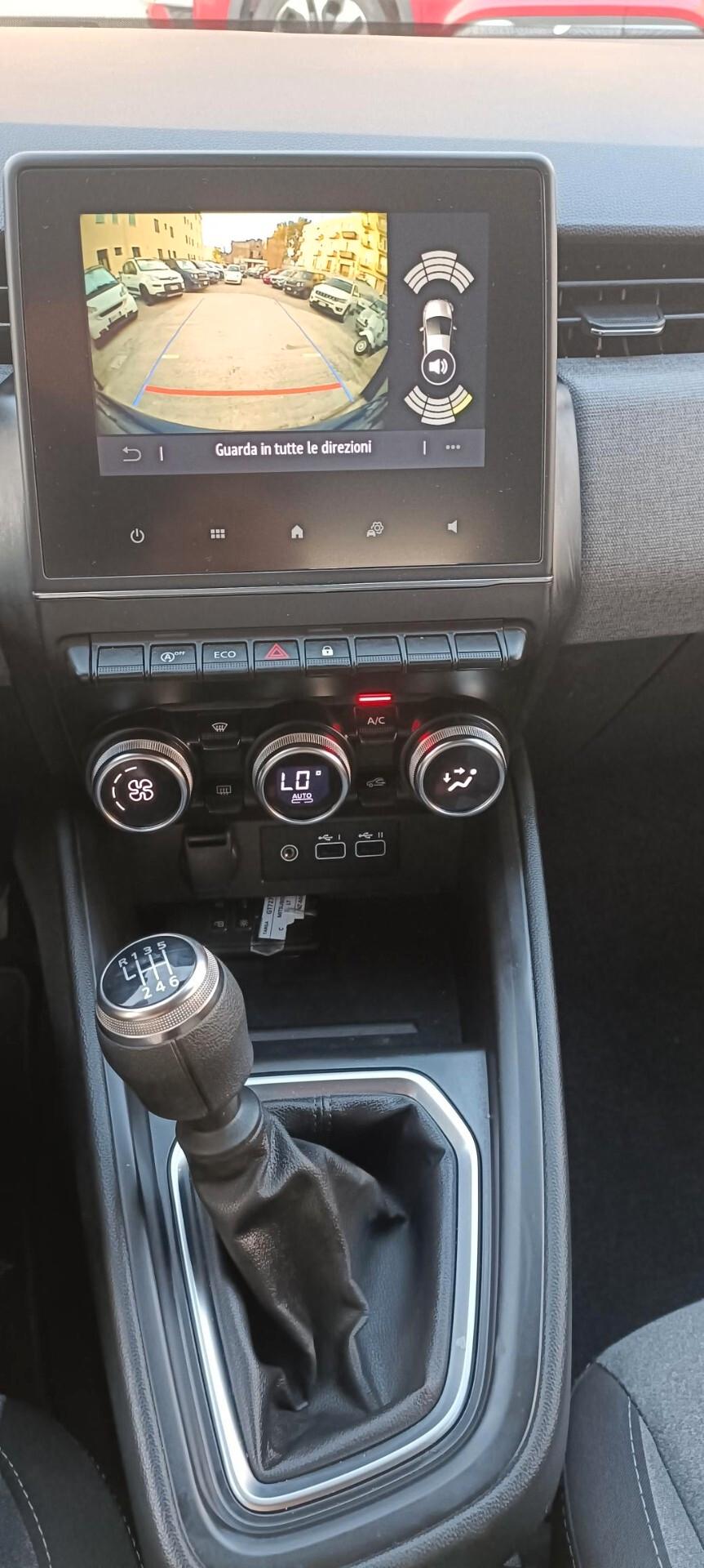 Mitsubishi Colt 1.0L turbo 90 CV Invite