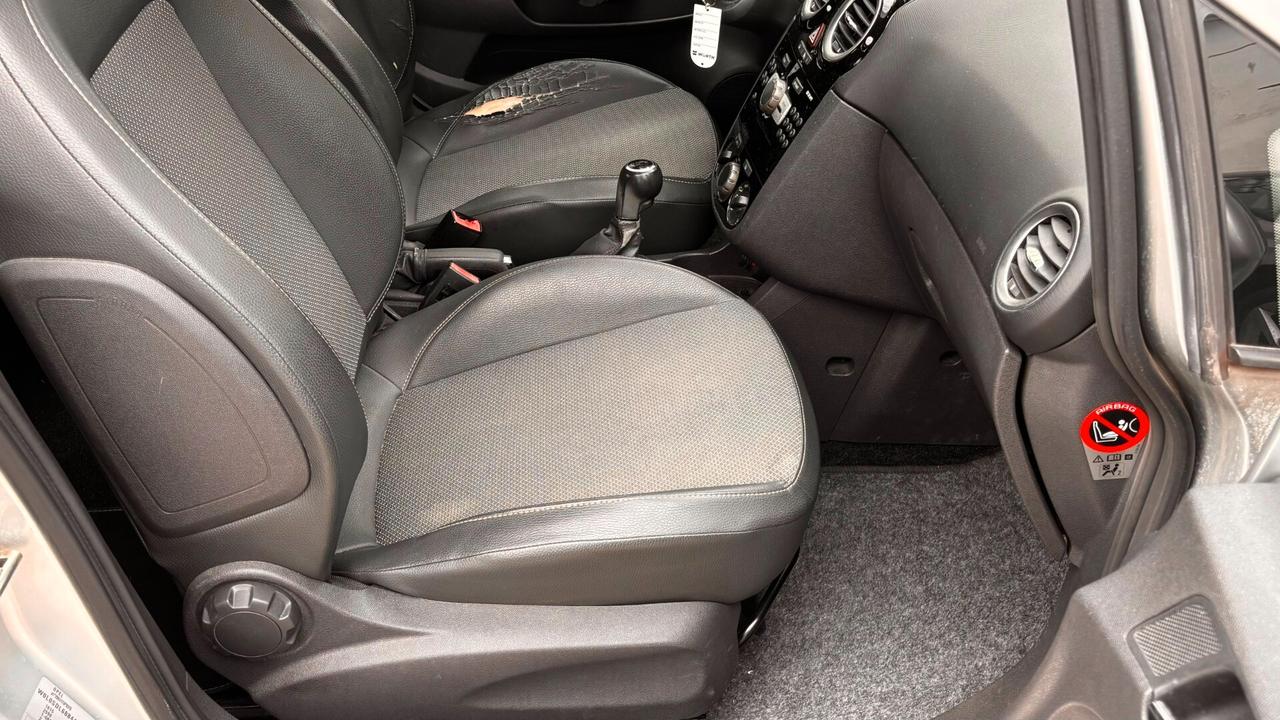 Opel Corsa 1.4 16V 5 porte Enjoy