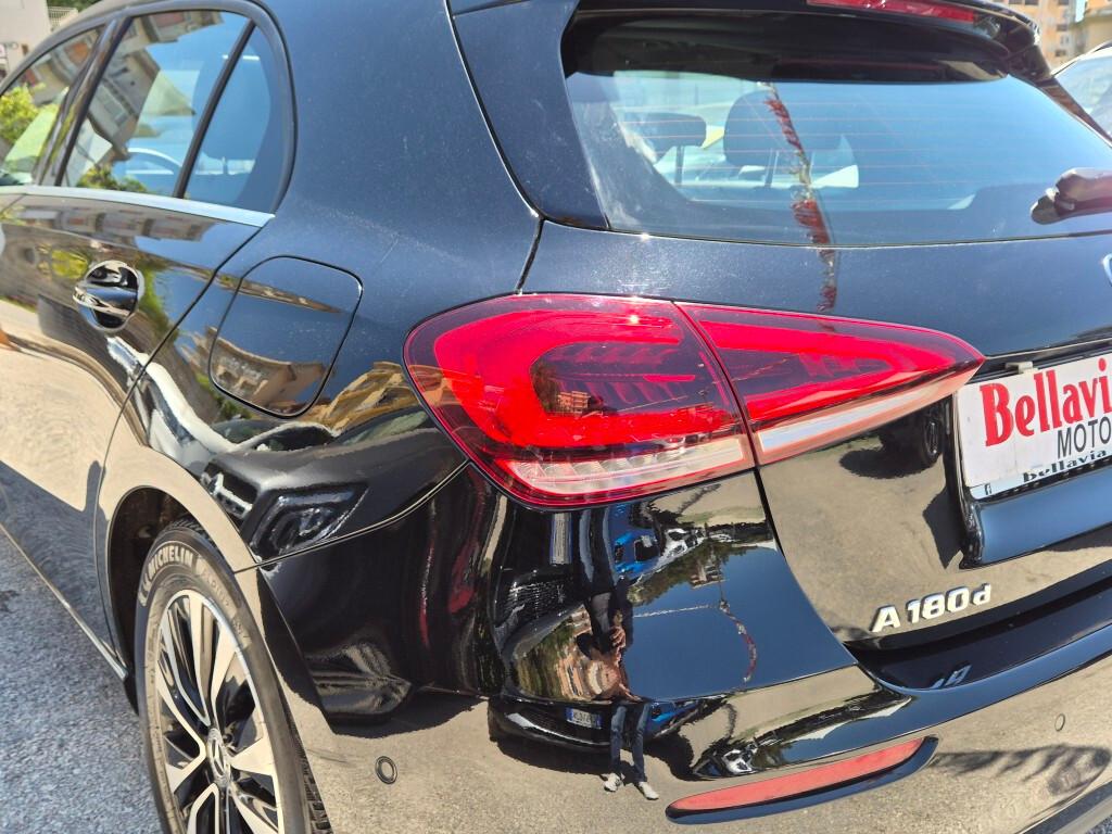 Mercedes A 180d MOTORE 2.0 TETTO APRIBILE