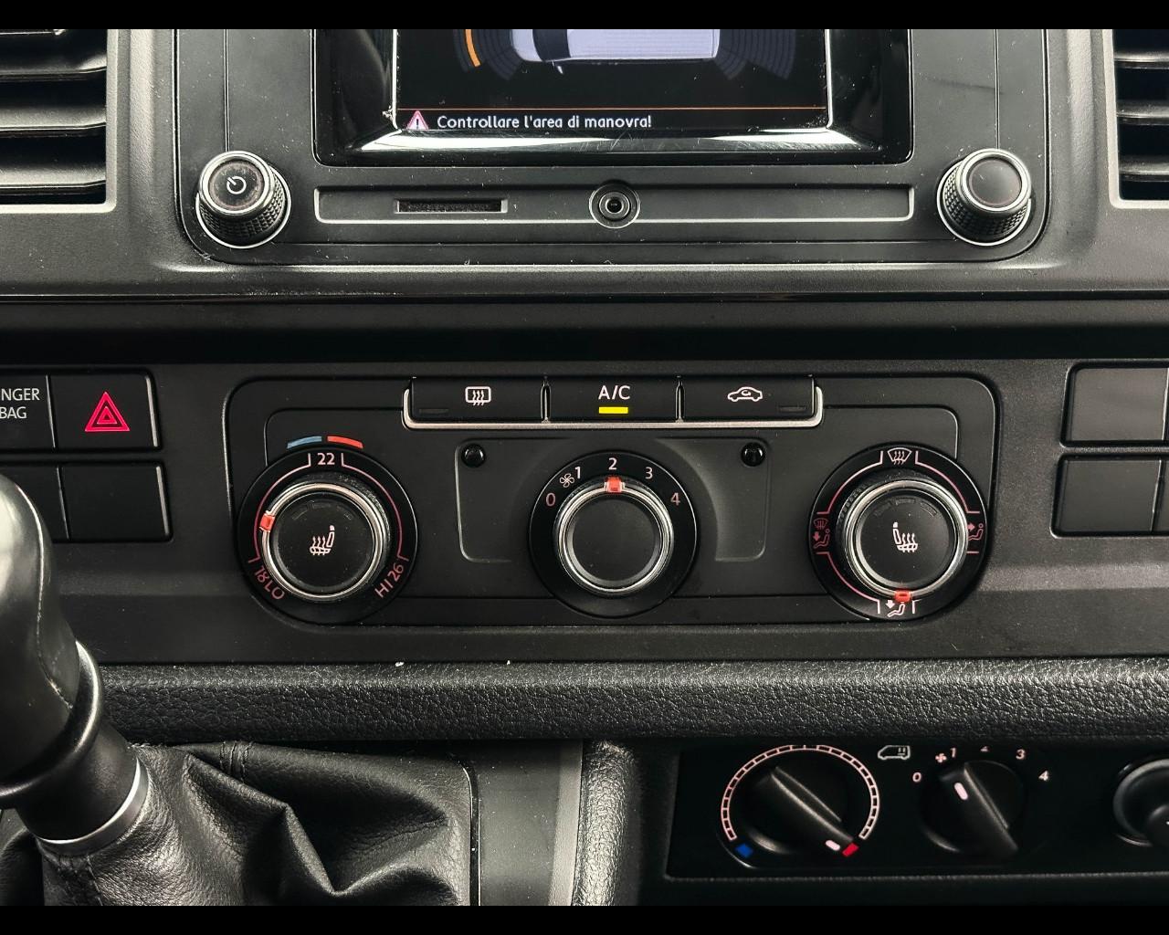 VOLKSWAGEN California 2.0 TDI Beach