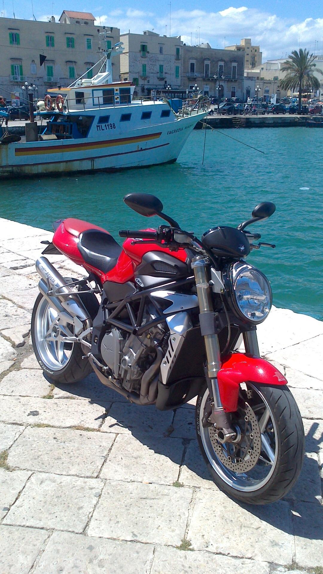 MV AGUSTA BRUTALE 750 s PRIMA SERIE 2003