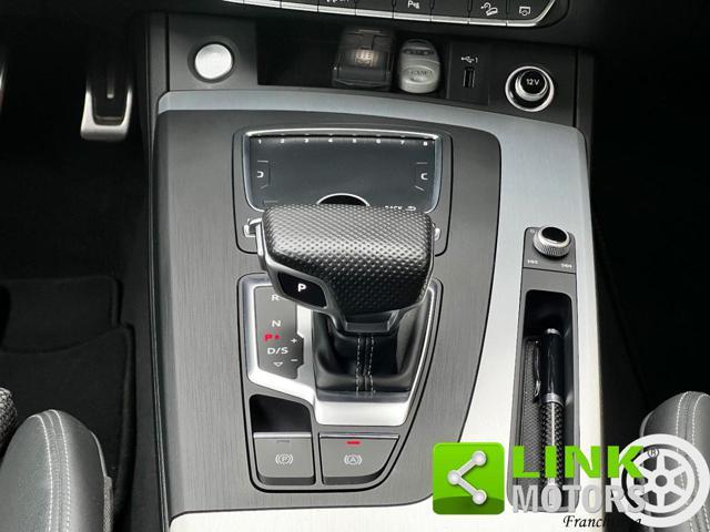 AUDI Q5 40 TDI quattro S tronic S line plus