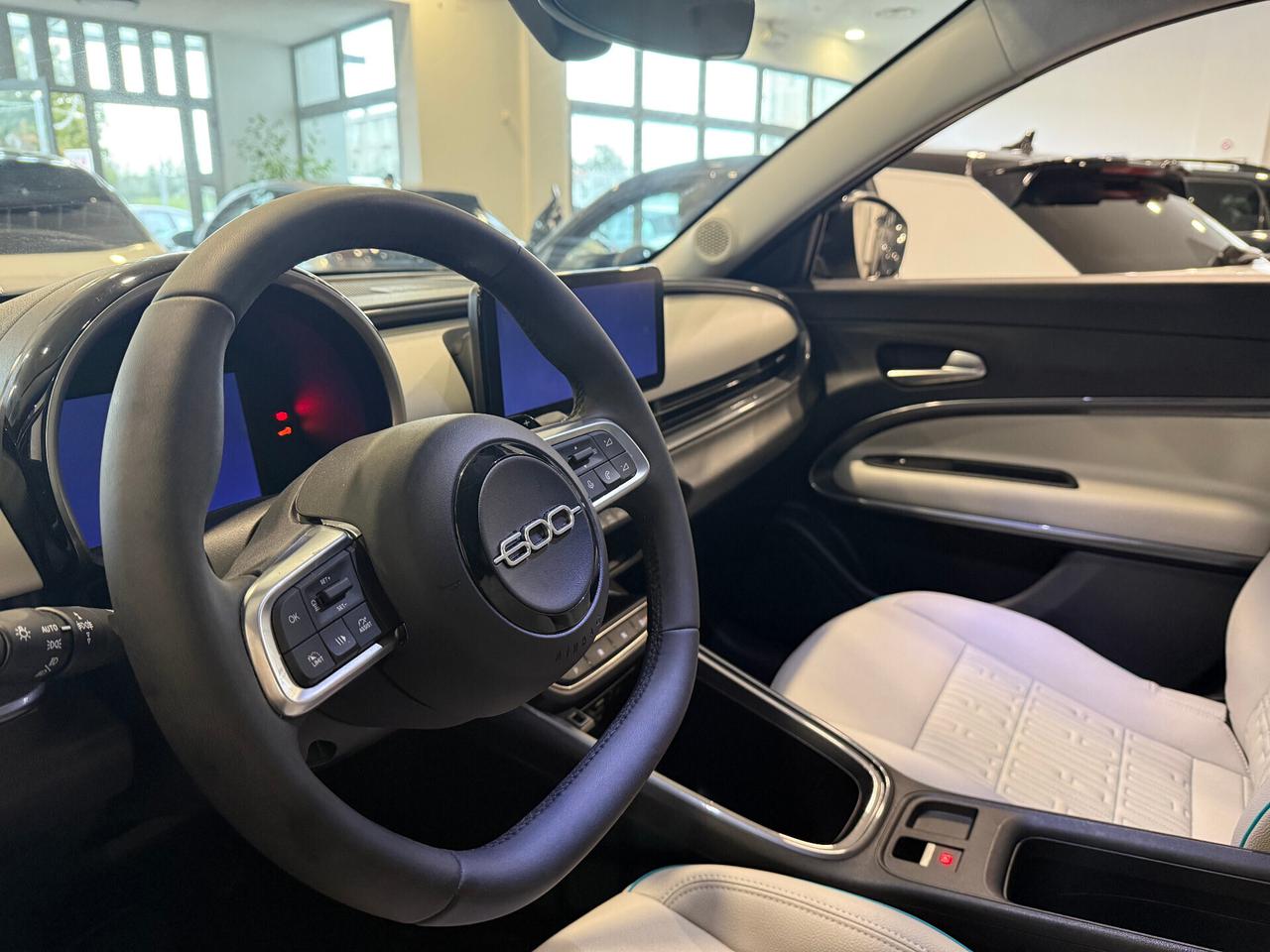 FIAT 600 1.2 HYBRID LA PRIMA