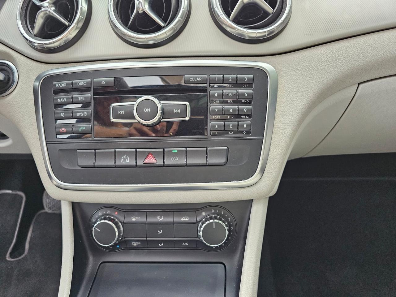 Mercedes-benz CLA 200 CDI Automatic Premium