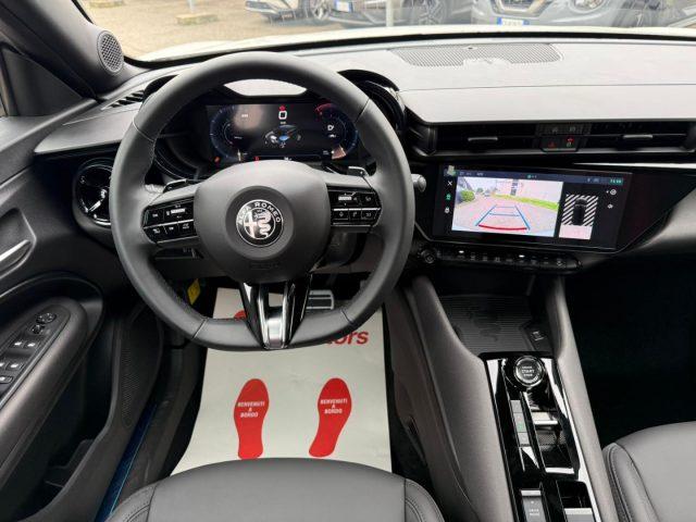 ALFA ROMEO Junior 1.2 145 CV Hybrid eDCT6 Speciale NAVI - LED - 18