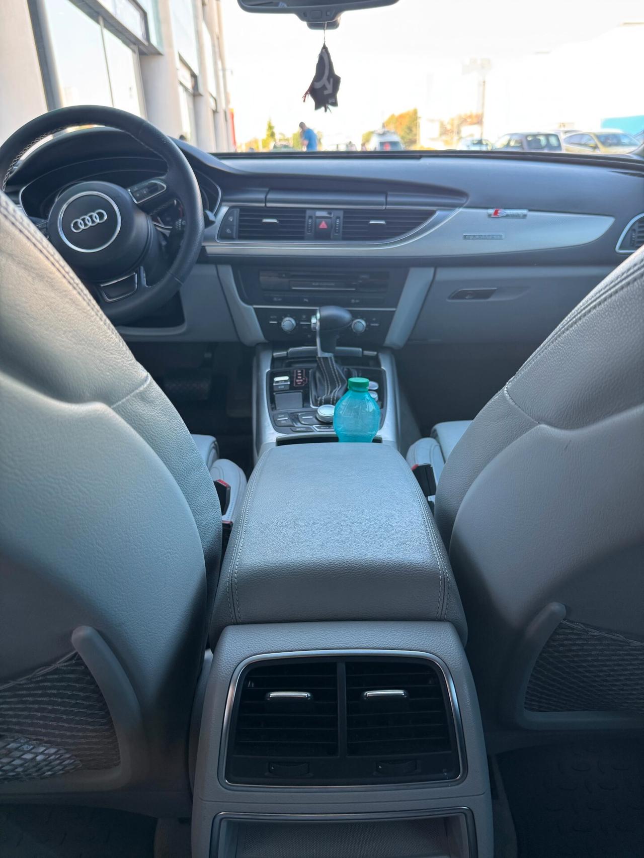 Audi A6 Avant 3.0 V6 TDI 240 CV F.AP. quattro