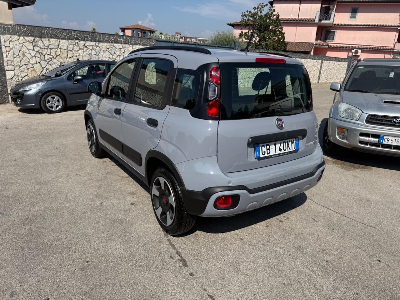 Fiat Panda 1.0 FireFly S&S Hybrid City Cross