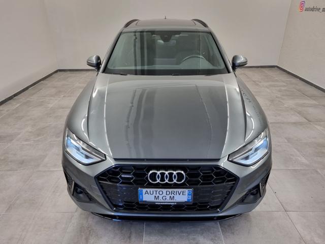 AUDI A4 Avant 45 TFSI quattro S tronic S LINE
