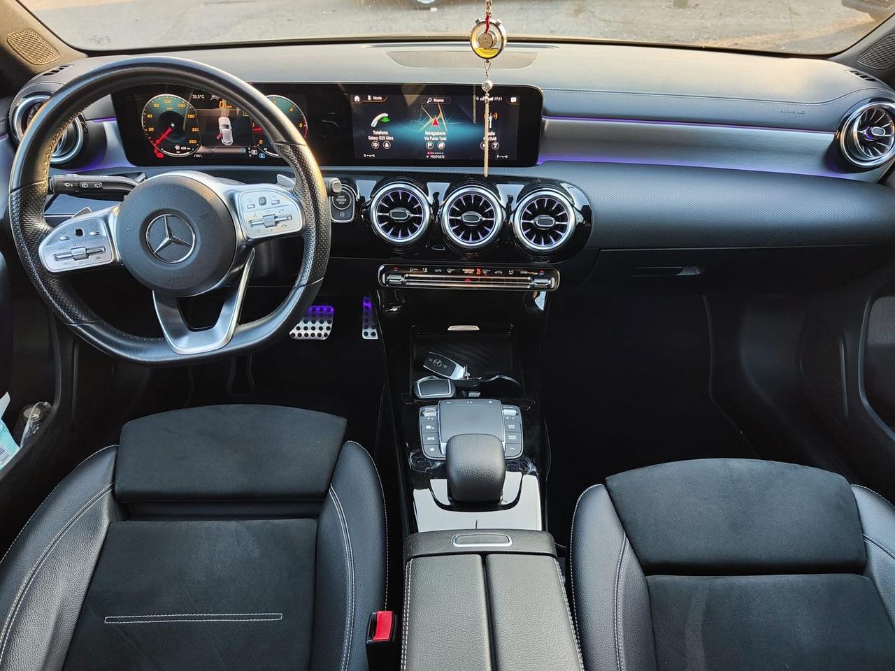 Mercedes-Benz A 180 AMG Line Premium Plus Ni #9535