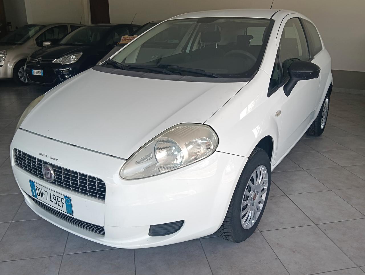 Fiat Grande Punto Grande Punto 1.4 3 porte Active Natural Power