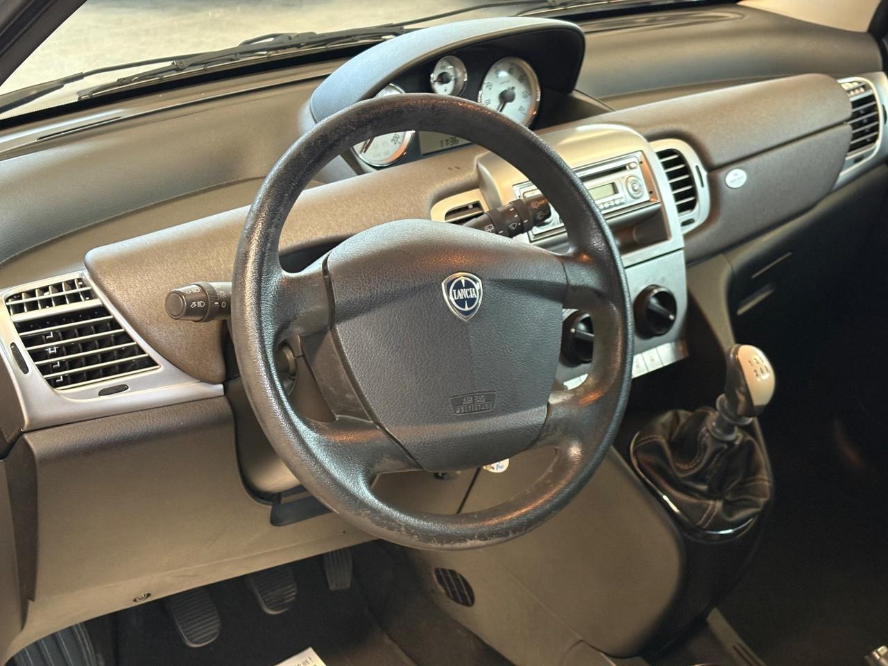 Lancia Ypsilon 1.2 Elle