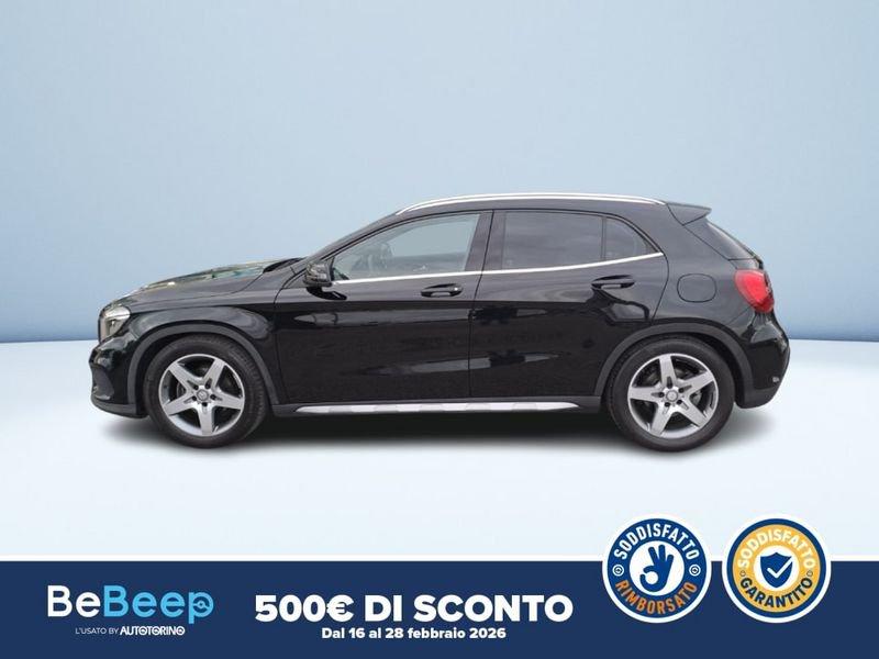 Mercedes-Benz GLA 200 D (CDI) PREMIUM 4MATIC AUTO