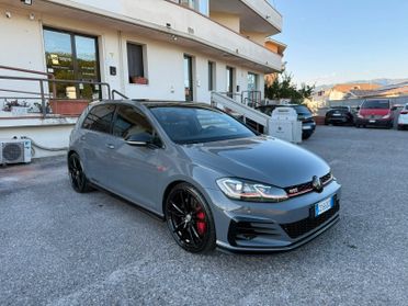 Volkswagen Golf GTI 2.0 TSI TCR DSG 5p. BlueMotion Technology