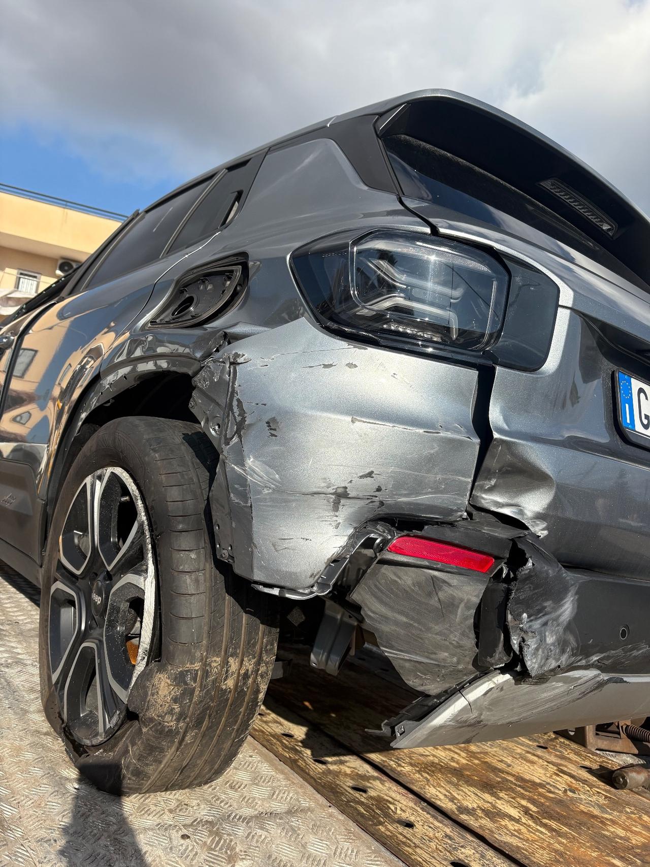 Jeep Avenger 1.2 Turbo 100 CV Altitude