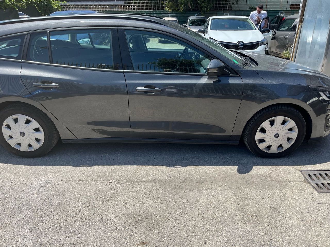 Ford Focus 2022 photo 3