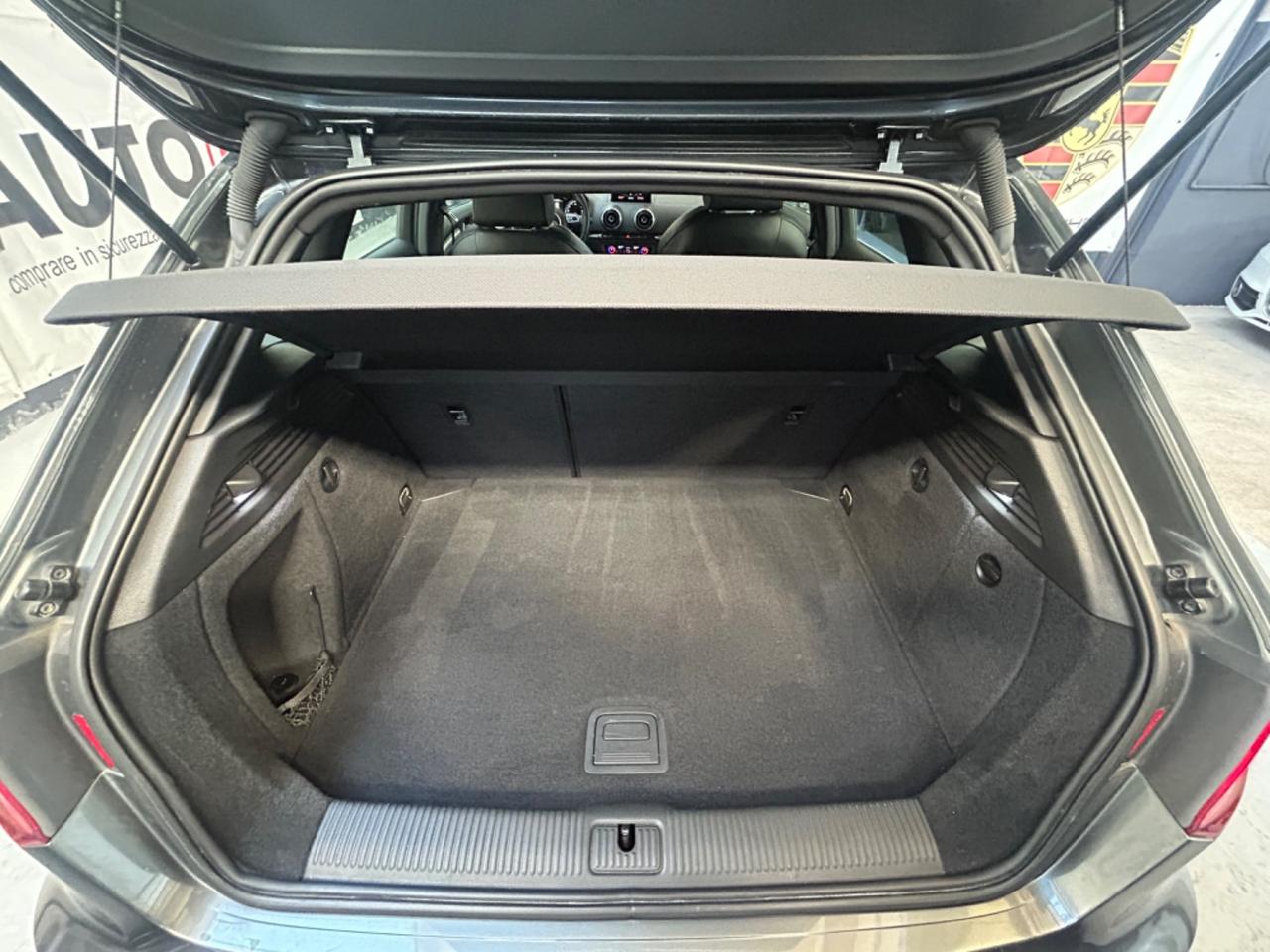 Audi A3 SPB 2.0 TDI S-LINE