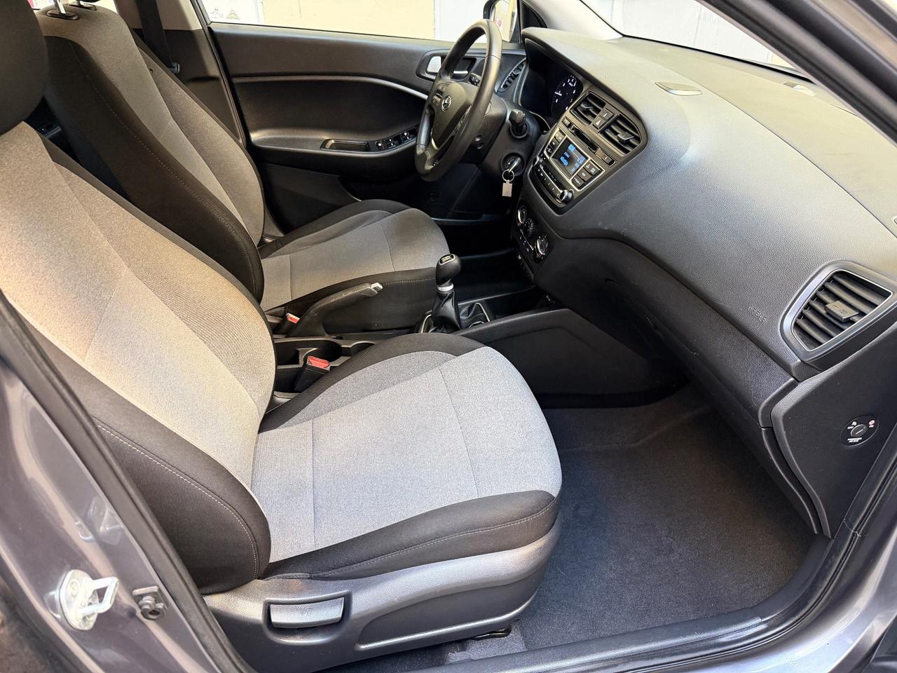 Hyundai i20 1.2 84 CV 5 porte Comfort