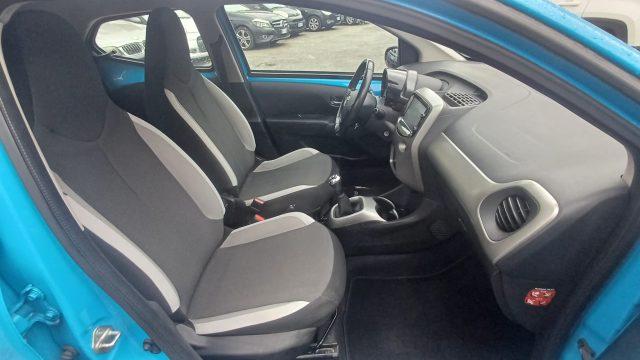 TOYOTA Aygo 1.0 VVT-i 69 CV 5 porte x-play TSS