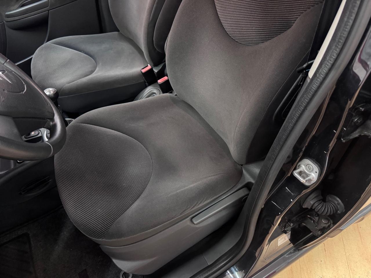 Citroen C3 1.1 Elegance - Km 48.000- Garantiti-NeoPatentati