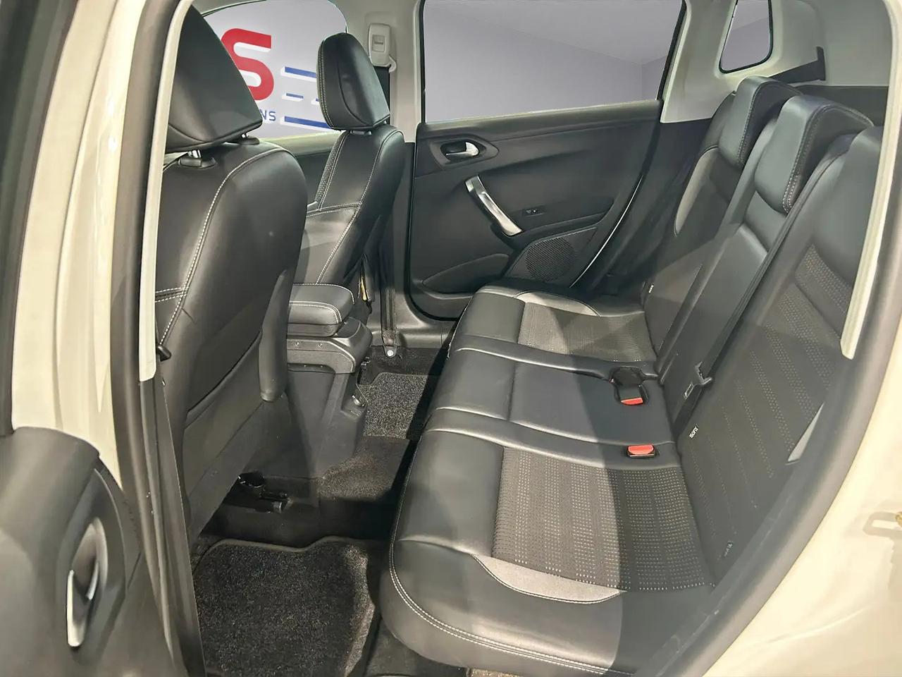 Peugeot 2008 1.6 e-hdi 8v Allure s&s 92cv