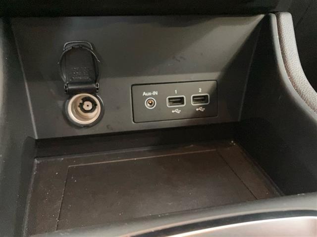 RENAULT Captur 1.6 E-Tech hybrid Zen 145cv auto NO Vincoli!