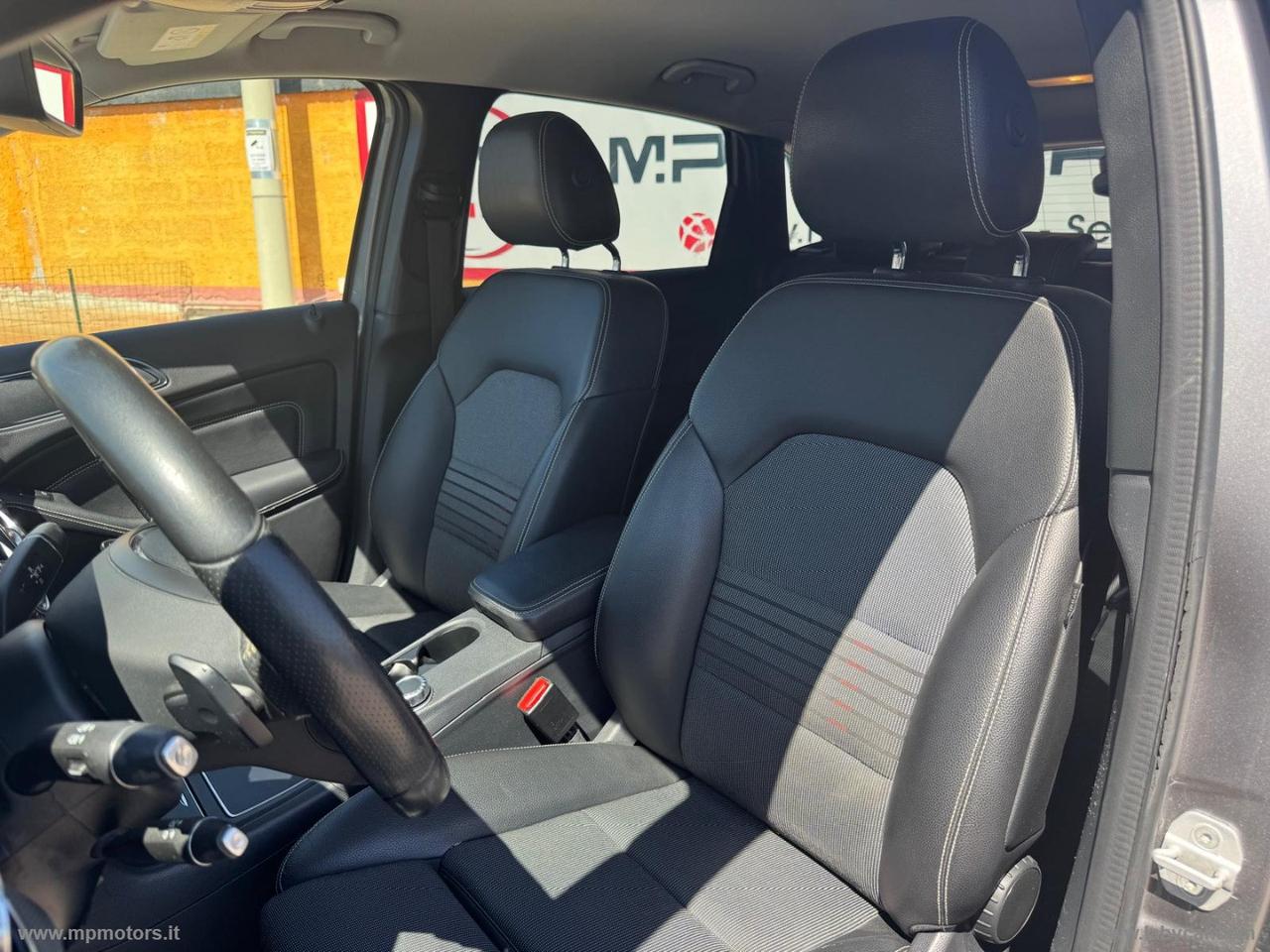 MERCEDES-BENZ B 180 PREMIUM 1.5 D 116CV AUTOMATICA