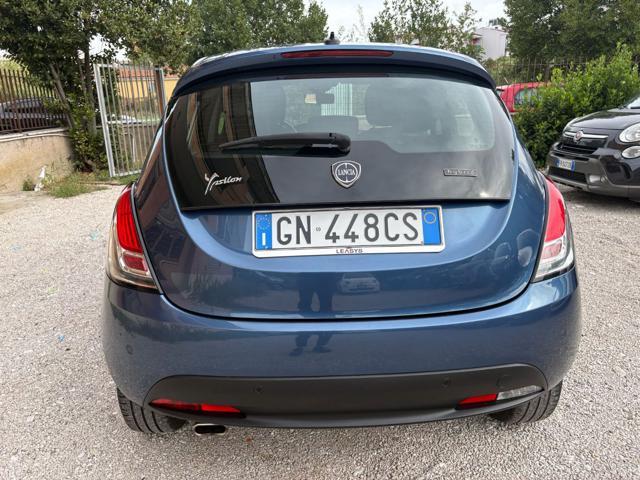 LANCIA Ypsilon 1.0 FireFly 5 porte S&S Hybrid Gold