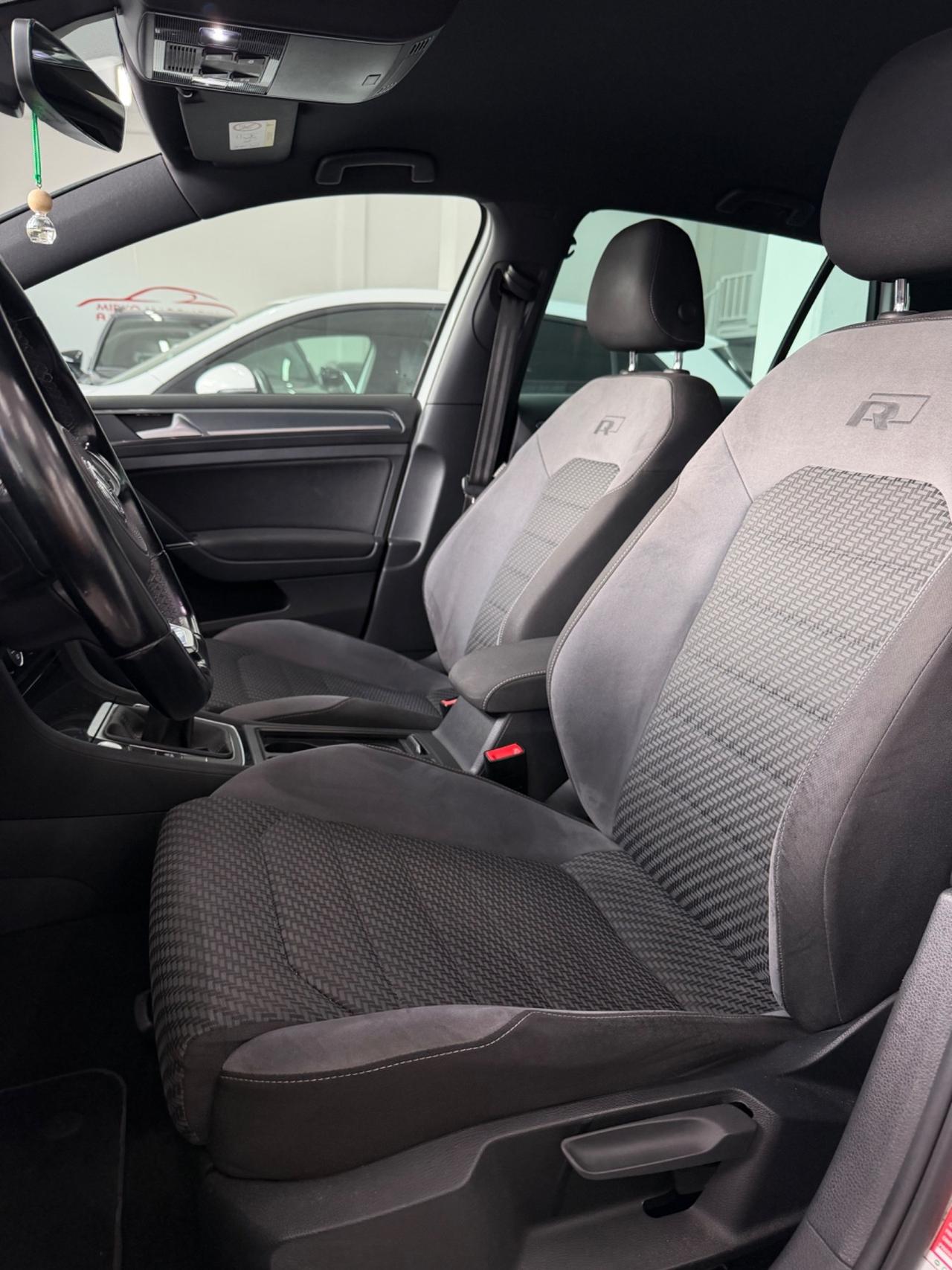 VW GOLF 1.6 TDI 115 CV R LINE finanziabile