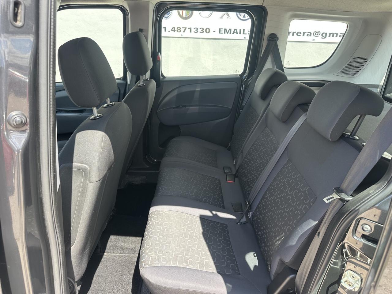 Fiat Doblo 1.6 MJT 105 Cv Emotion 5 Posti Vettura
