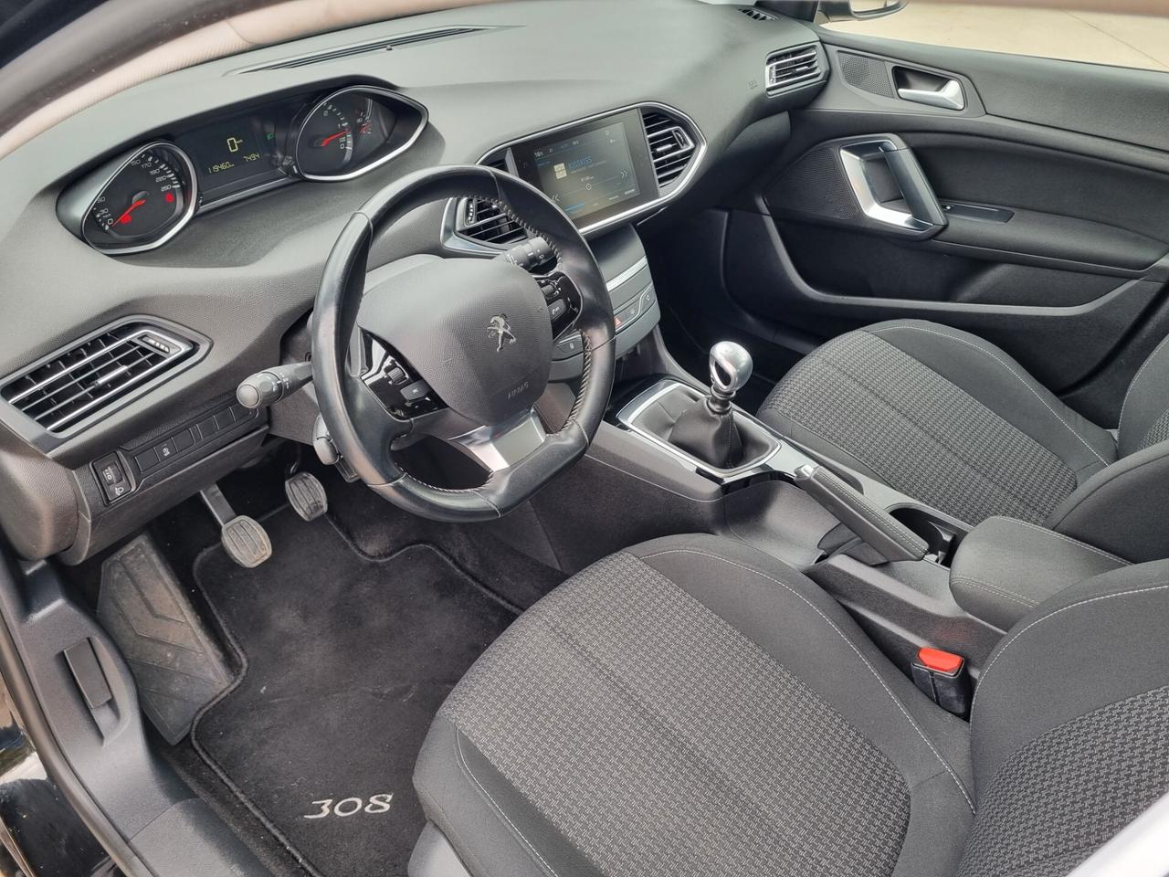 Peugeot 308 BlueHDi 130 S&S Business - 2018