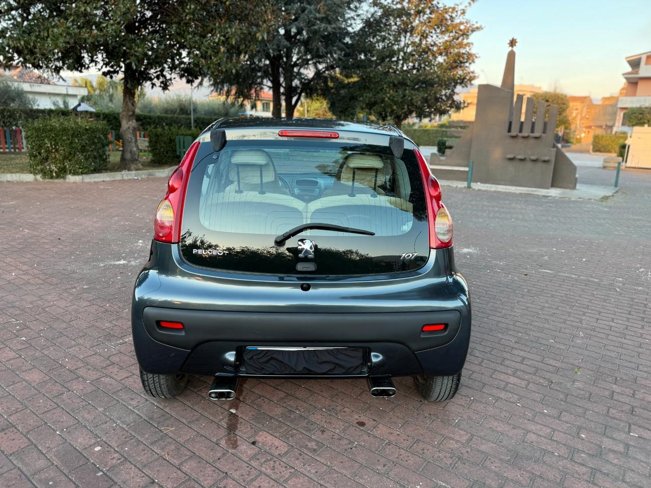 Peugeot 107 1.0 68CV 3p. Sweet Years neopatentati,ottime condizioni