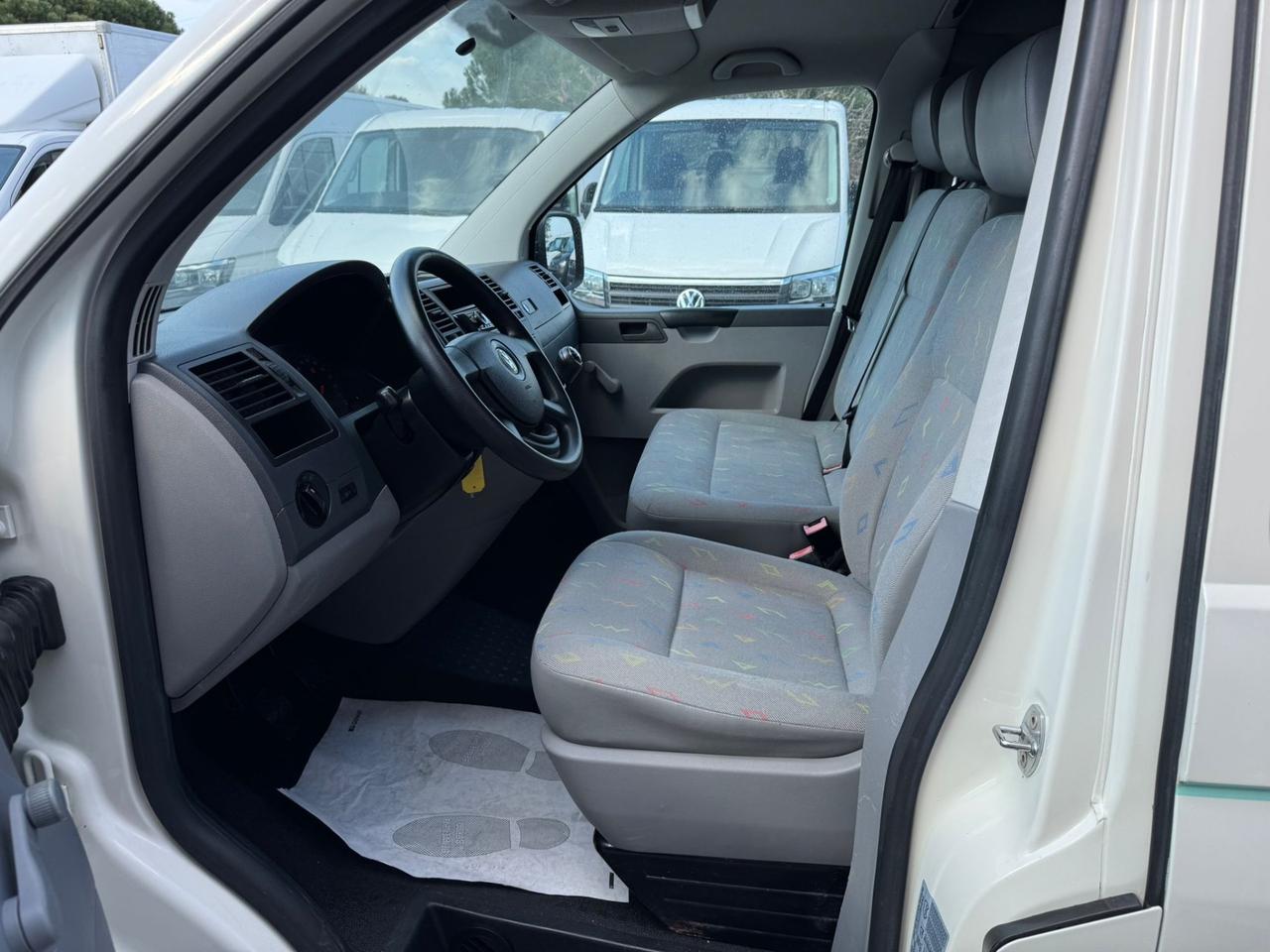 Volkswagen Transporter 1.9 TDI Camper