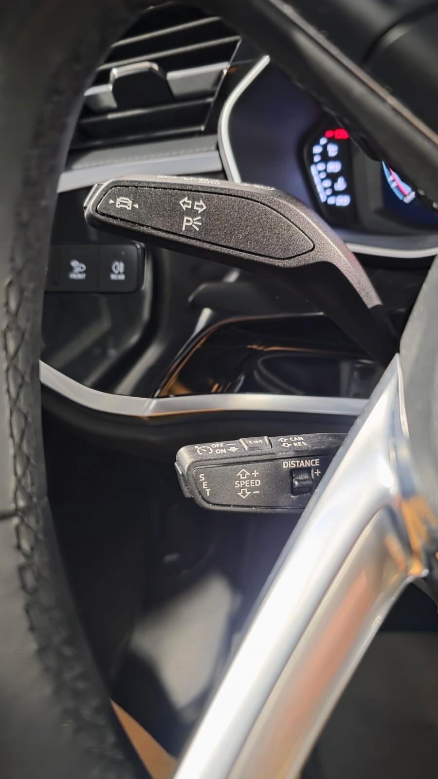 Audi Q3 SPB 35 TDI S tronic Business Plus