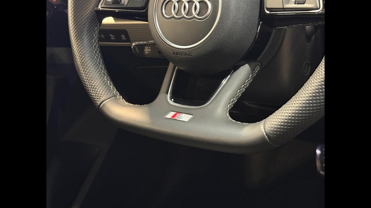 AUDI A1 II 2019 Sportback - A1 Sportback 30 1.0 tfsi S Line Edition 116cv s-tronic