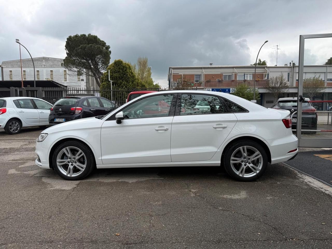 Audi A3 Sedan 30 TDI Admired