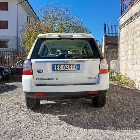 Land Rover Freelander 2