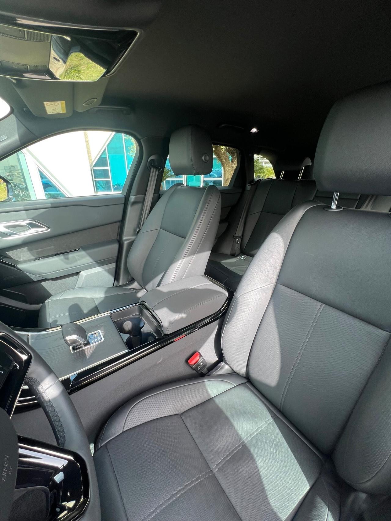 Land Rover Range Velar 2.0D I4 204 CV S Anticipo €14.900 Proponiamo noleggio no scoring